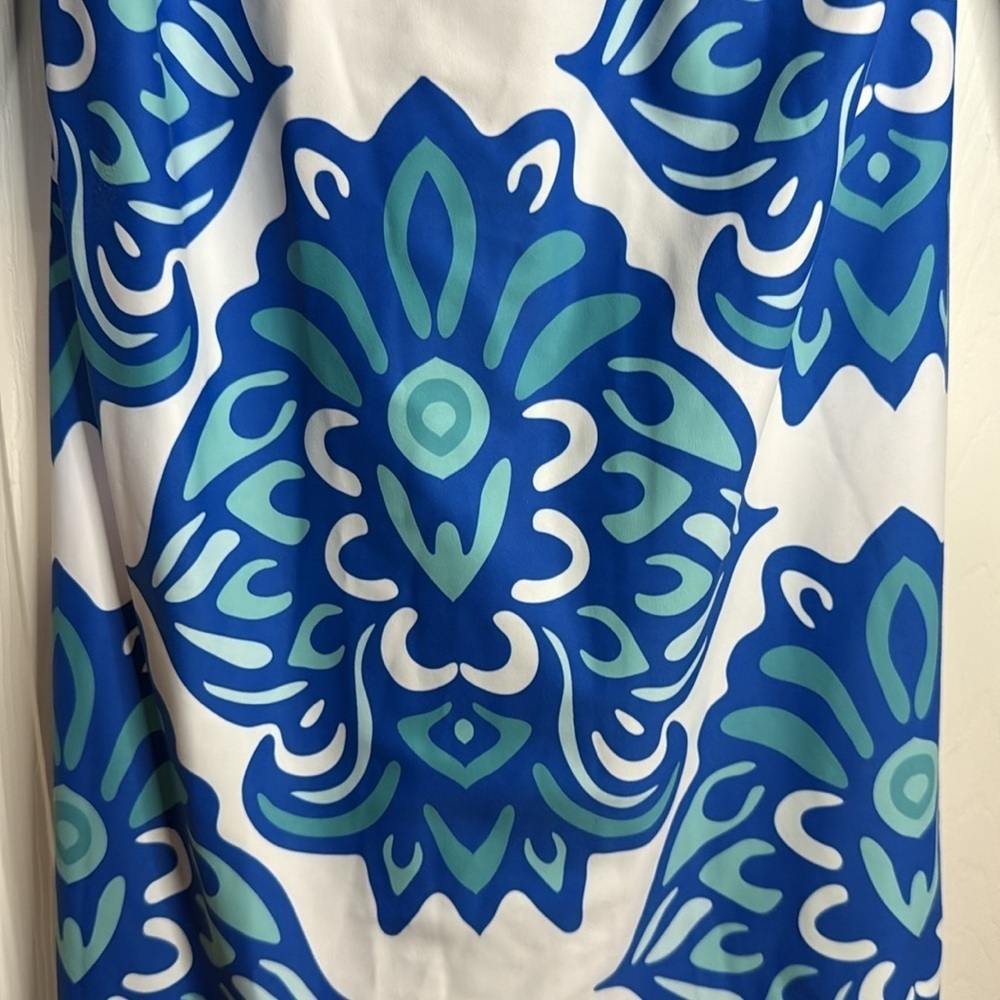 Chelsea Gunn Blue and White Patterned Dress size XS - Picture 2 of 6